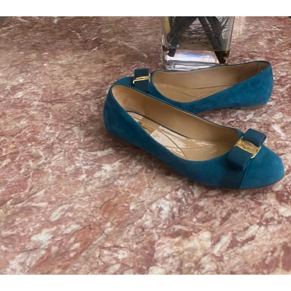 Salvatore Ferragamo Varina Women's Tael Blue Suede Ballet Flat Sz 8.5B EUC, $780 - Picture 4 of 11